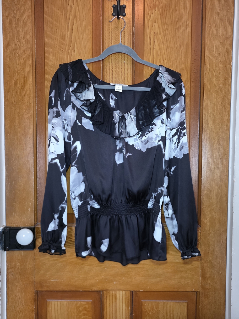 White House Black Market Black and White Floral Ruffle Blouse
